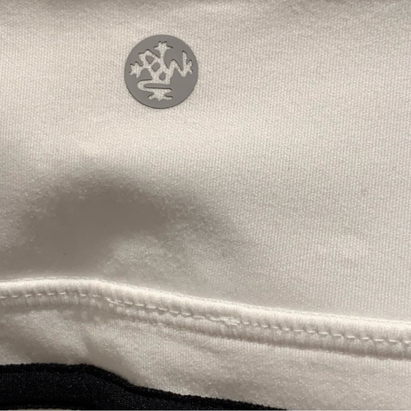 Manduka Luminous Capri White Yoga Leggings Sz M - Picture 11 of 11